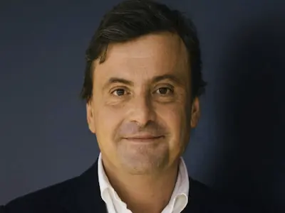 Carlo Calenda raccomanda Ritmo Fintex
